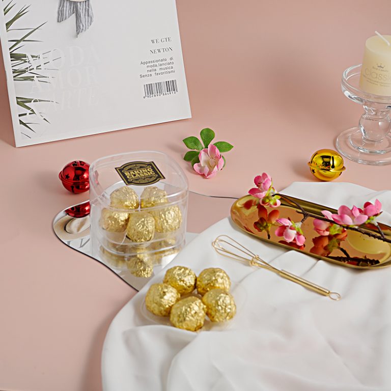 cookie or candy dessert container